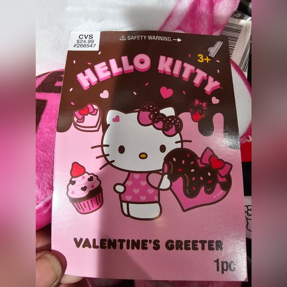 Hello Kitty Valentines Greeter 2024 CVS Exclusive Rare - Picture 5 of 5